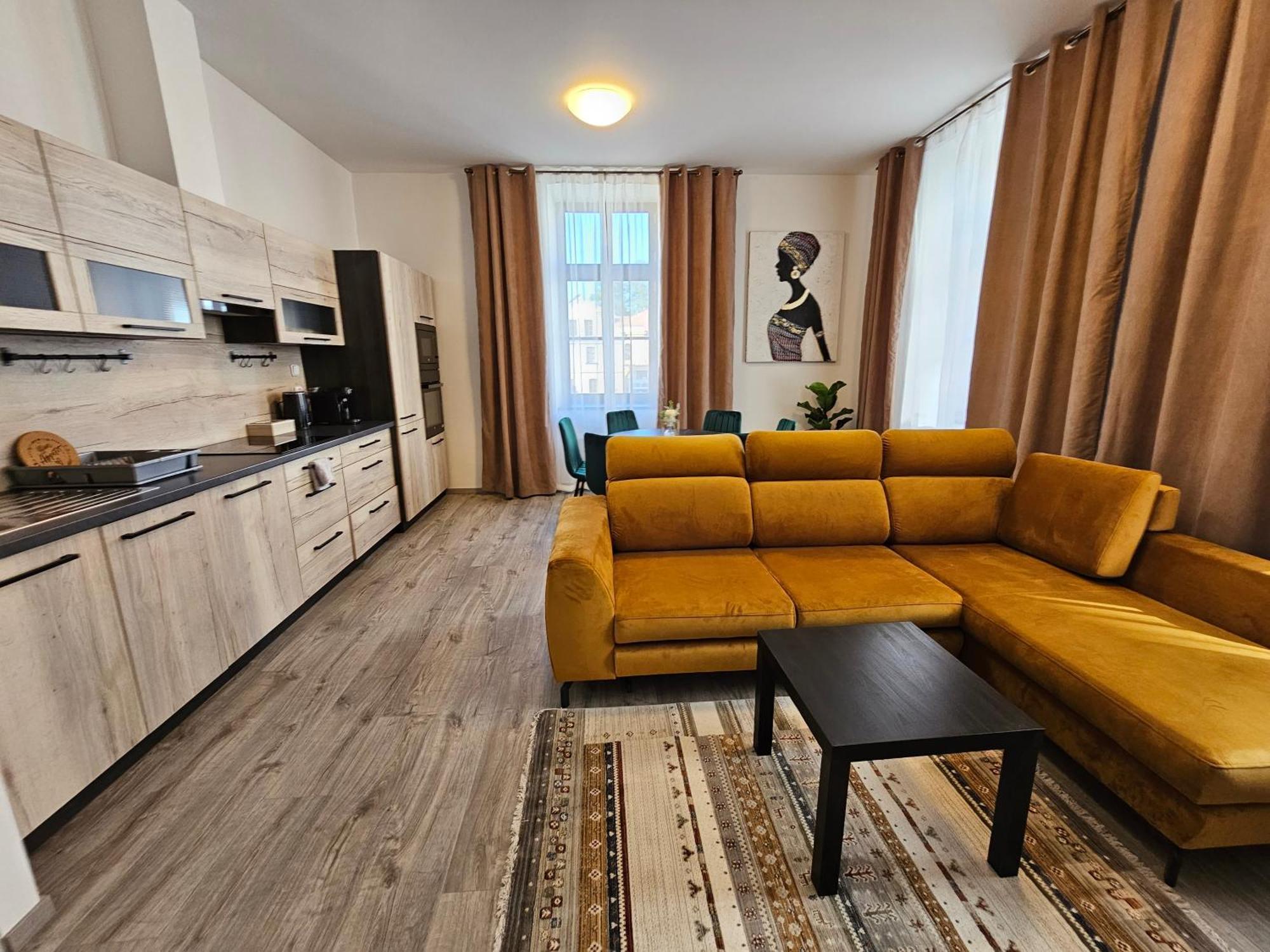 Velky Byt 3+Kk Klicperova, 2 Loznice Hradec Králové Exteriér fotografie